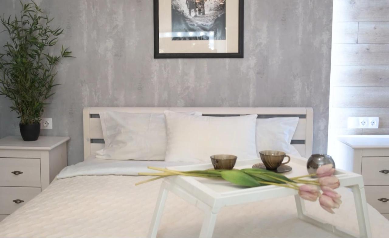 Paulmarie Apartments On Pushkinskaya Brest Ngoại thất bức ảnh